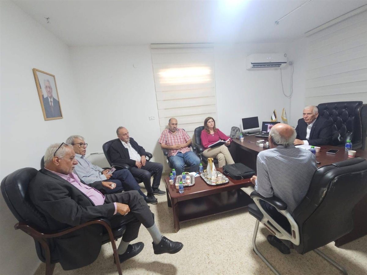 الأمانه العامه للإتحاد العام لعمال فلسطین تعقد إجتماعها العاشر