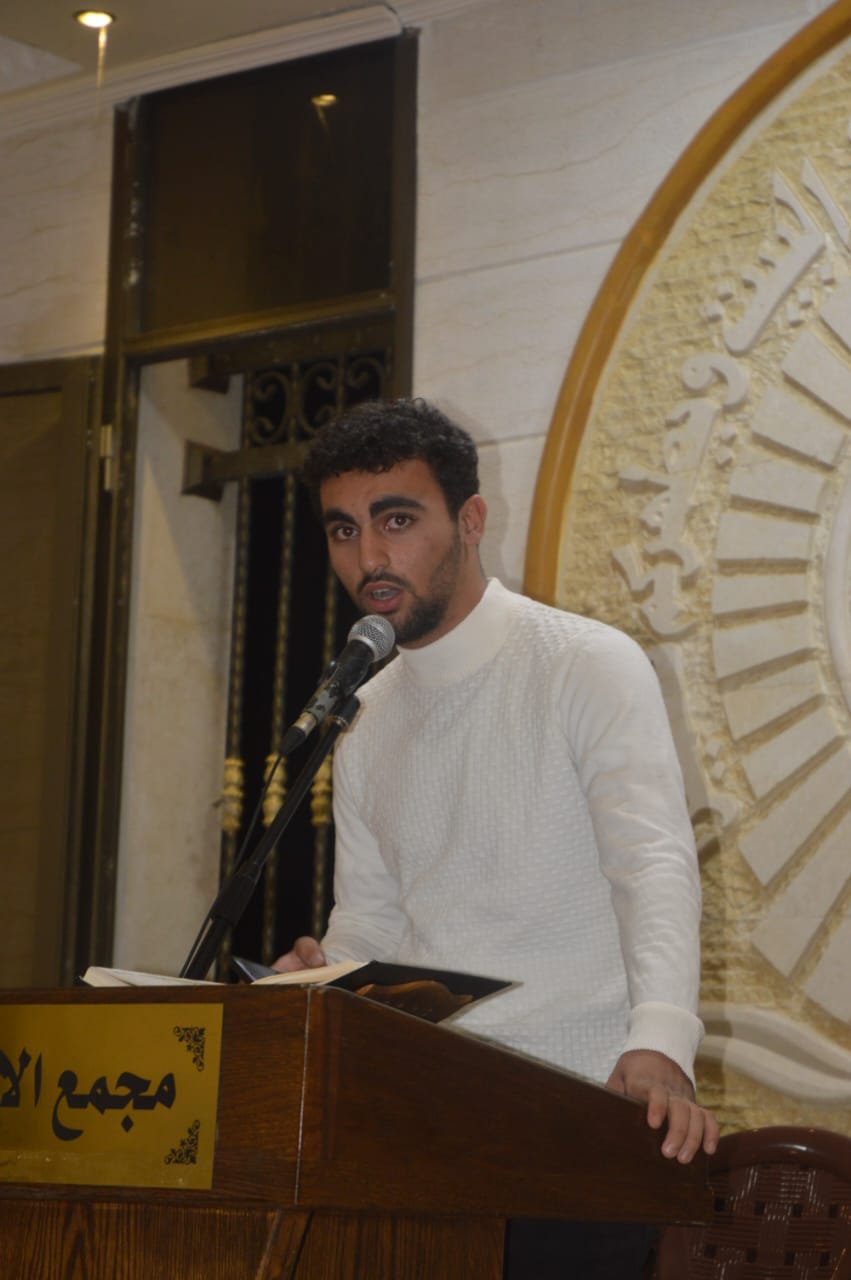 منتدى أهل البيت (ع) في بلدة انصارية يكرم الطلاب المتفوقين ويحتفي بالإعلامي محمد خروبي