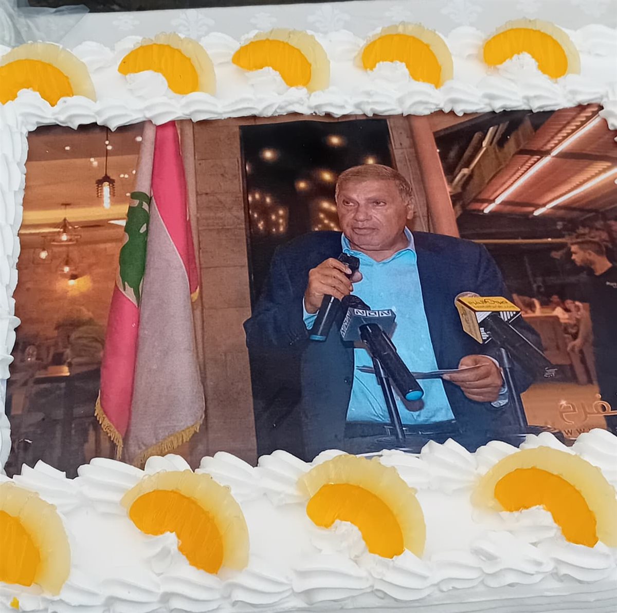 بالصور: صيادو الأسماك في صور احتفلوا بعيد ميلاد المهندس ناصيف سقلاوي