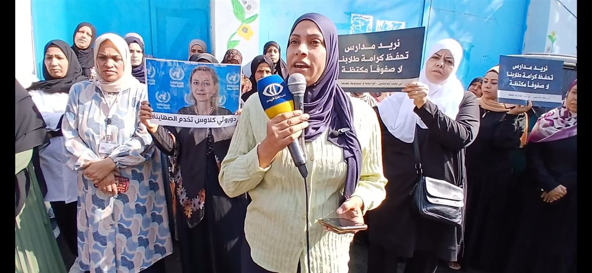 إعتصام في مخيم البرج الشمالي رفضا لتدهور التعليم وسياسة الأونروا في الدمج والاكتظاظ