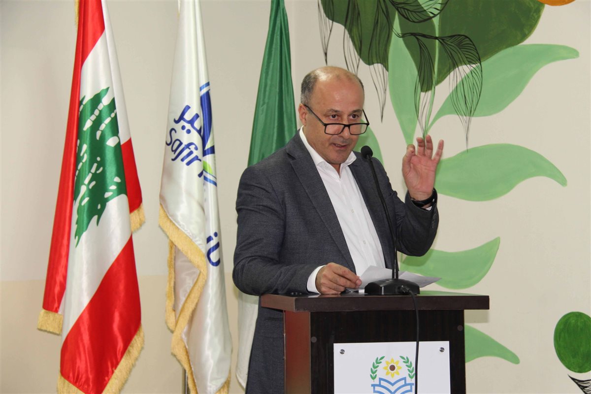 ثانوية السفير تستضيف القائم بأعمال سفارة الجزائر محمد بن شيخ احتفاء بذكرى الثورة المجيدة