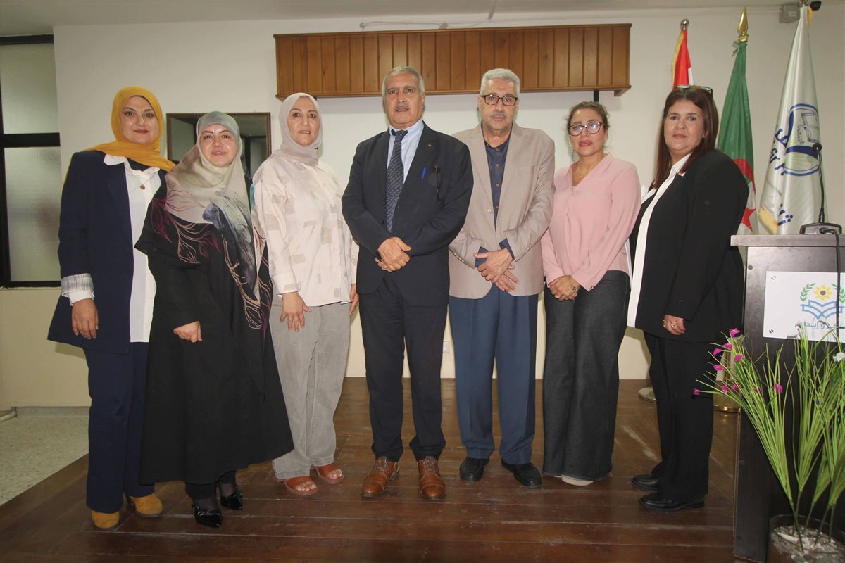 ثانوية السفير تستضيف القائم بأعمال سفارة الجزائر محمد بن شيخ احتفاء بذكرى الثورة المجيدة