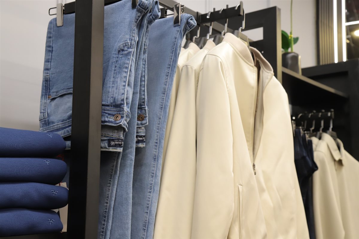 إفتتاح حاشد لمحل Cavallo في صور.. عنوان الأناقة الرجالية في عالم الألبسة