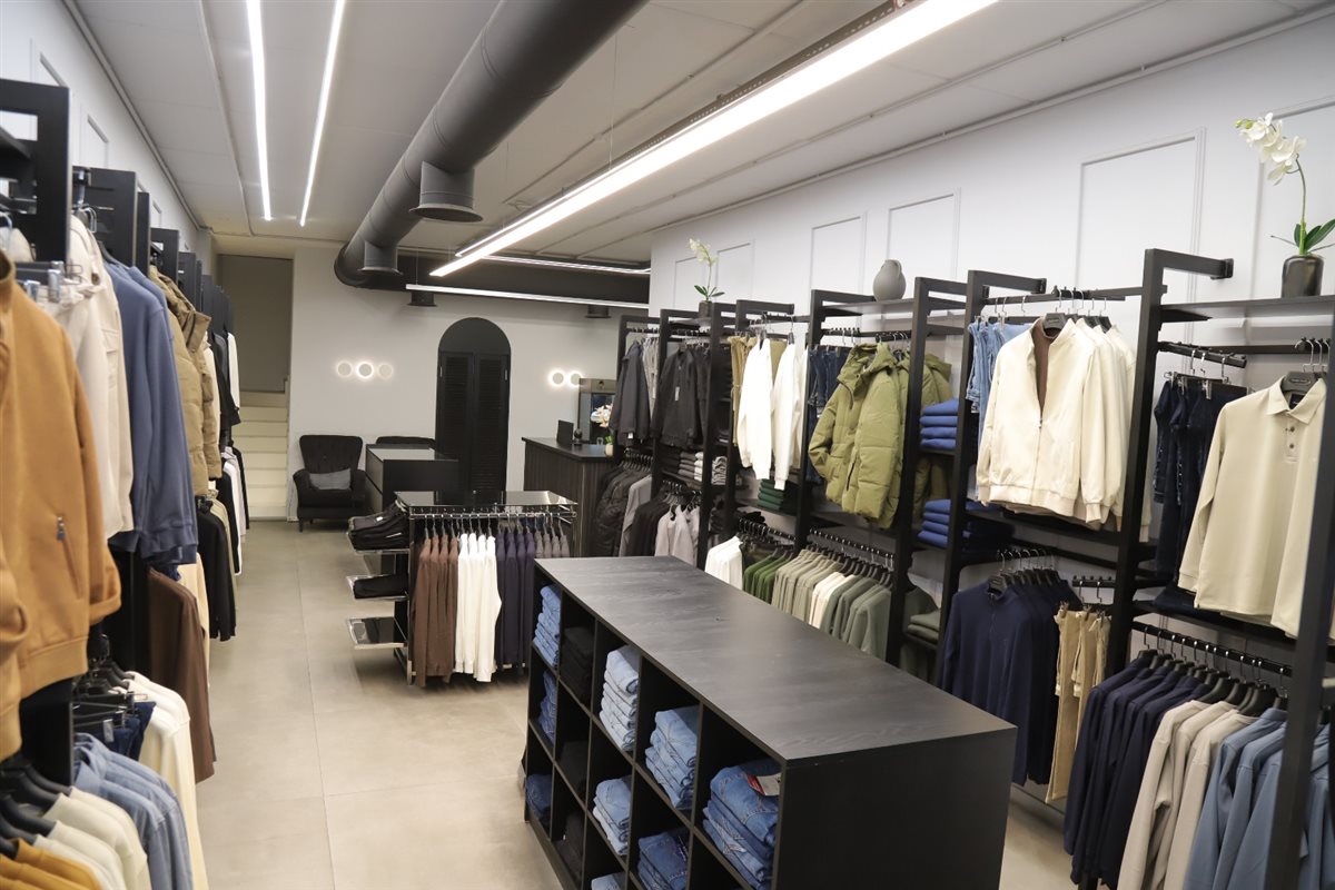 إفتتاح حاشد لمحل Cavallo في صور.. عنوان الأناقة الرجالية في عالم الألبسة