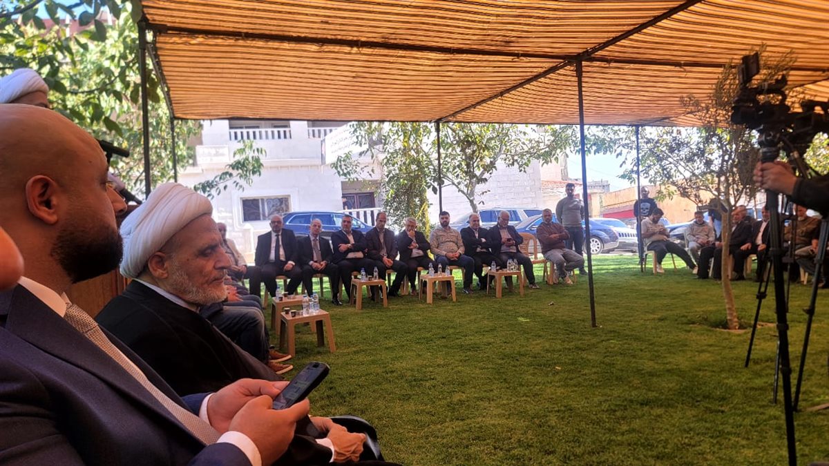 الخطيب: معيب أن تشحذوا أسلحتكم على هذه البيئة التي دفعت سيلا من الشهداء في سبيل الدفاع عن لبنان