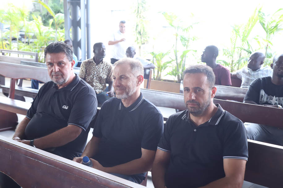 بالصور من أبيدجان: تشييع المرحوم الحاج عبدالرضا عواضة (أبو شدوان)