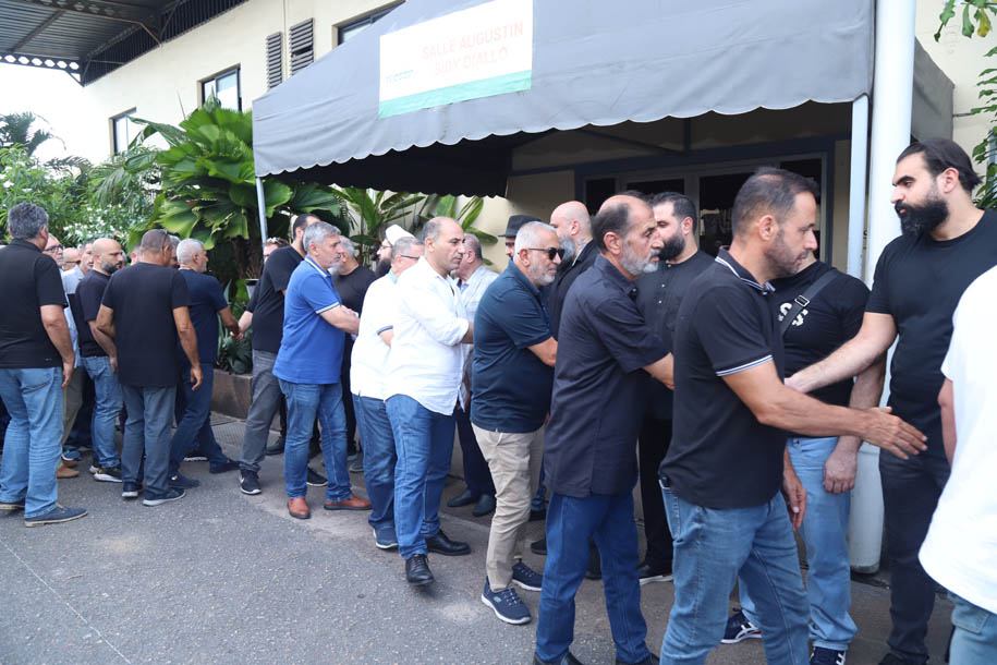 بالصور من أبيدجان: تشييع المرحوم الحاج عبدالرضا عواضة (أبو شدوان)