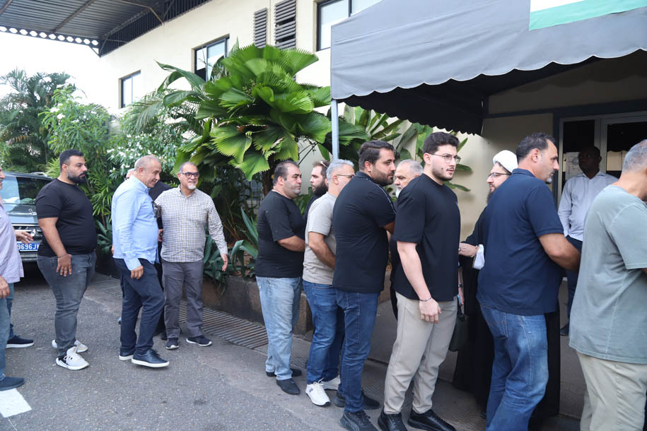 بالصور من أبيدجان: تشييع المرحوم الحاج عبدالرضا عواضة (أبو شدوان)