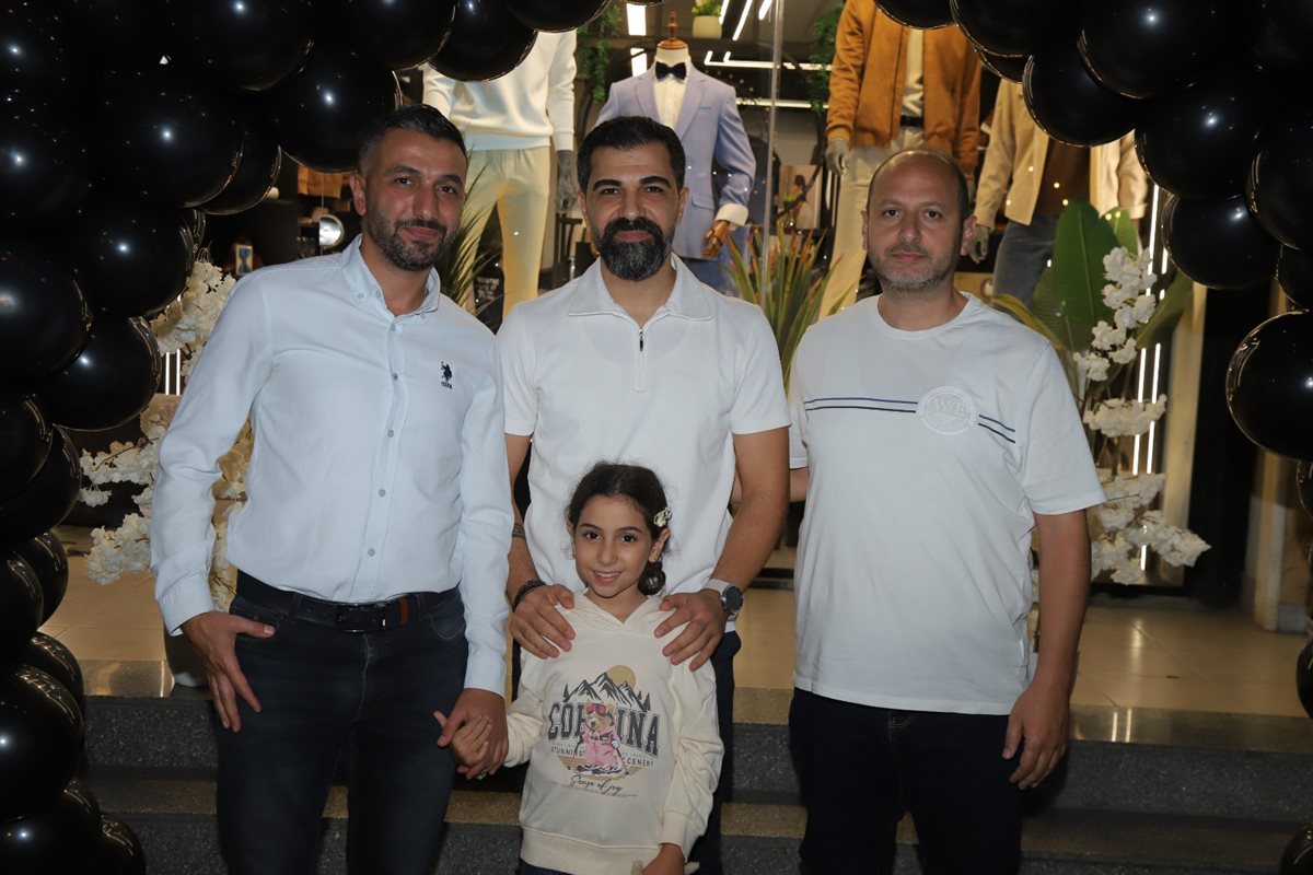 إفتتاح حاشد لمحل Cavallo في صور.. عنوان الأناقة الرجالية في عالم الألبسة