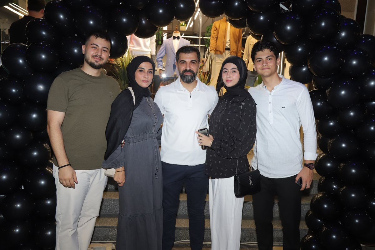 إفتتاح حاشد لمحل Cavallo في صور.. عنوان الأناقة الرجالية في عالم الألبسة