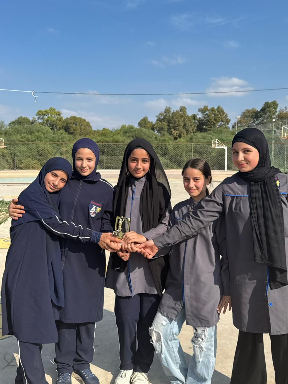 ثانوية الزهراء تحيي يوم الشهيد بنشاط رياضي بعنوان الشهداء الأبطال