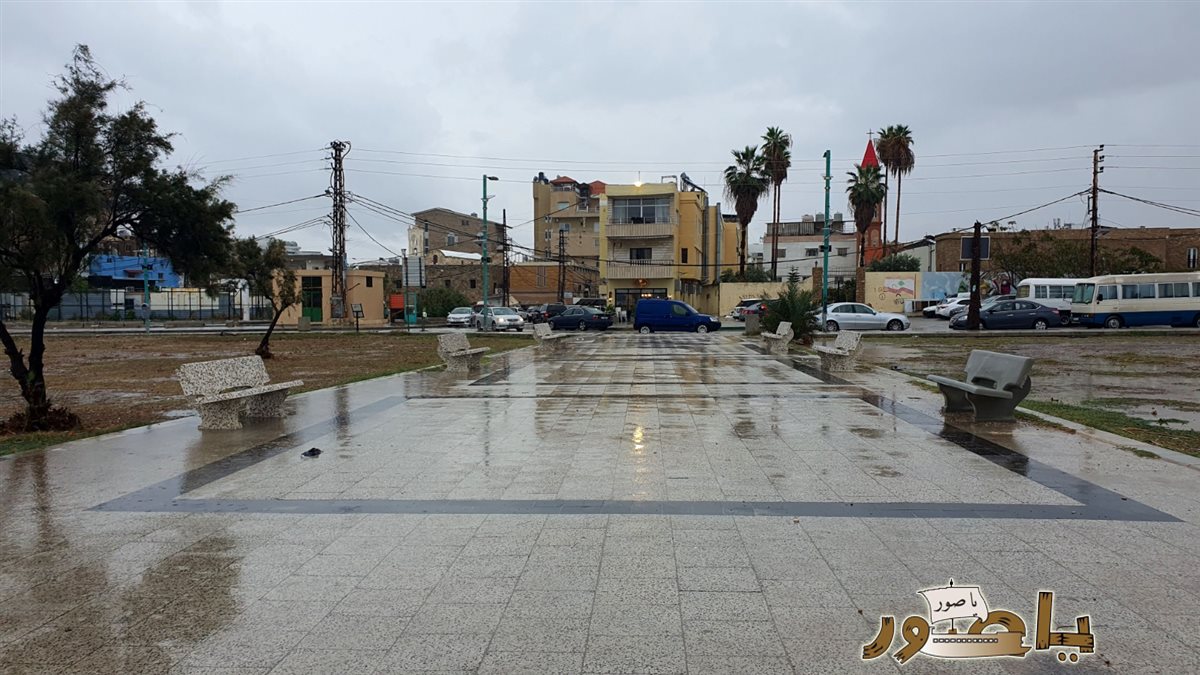 بالصور: أجواء الشتوة الأولى لهذا الموسم في مدينة صور