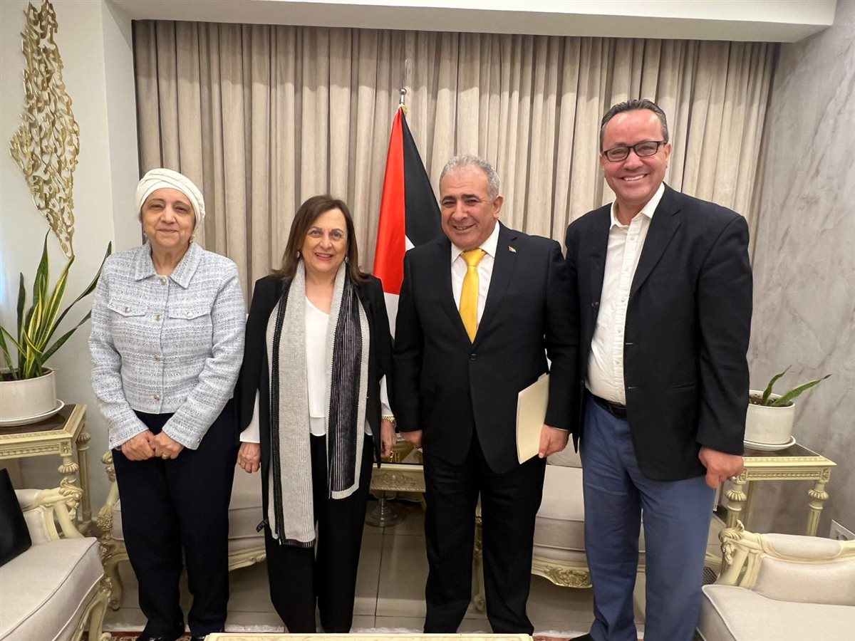 جمعية المواساة تزور السفير محمد الأسعد مهنئة وتبحث معه تعزيز التعاون لخدمة المجتمع الفلسطيني في لبنان