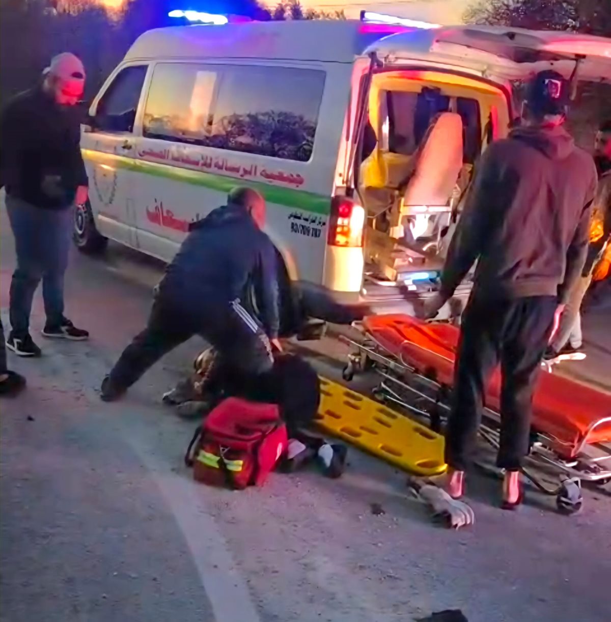 3 جرحى بحادث سير مروع على أوتوستراد صيدا صور.. اثنان منهم بحالة خطرة