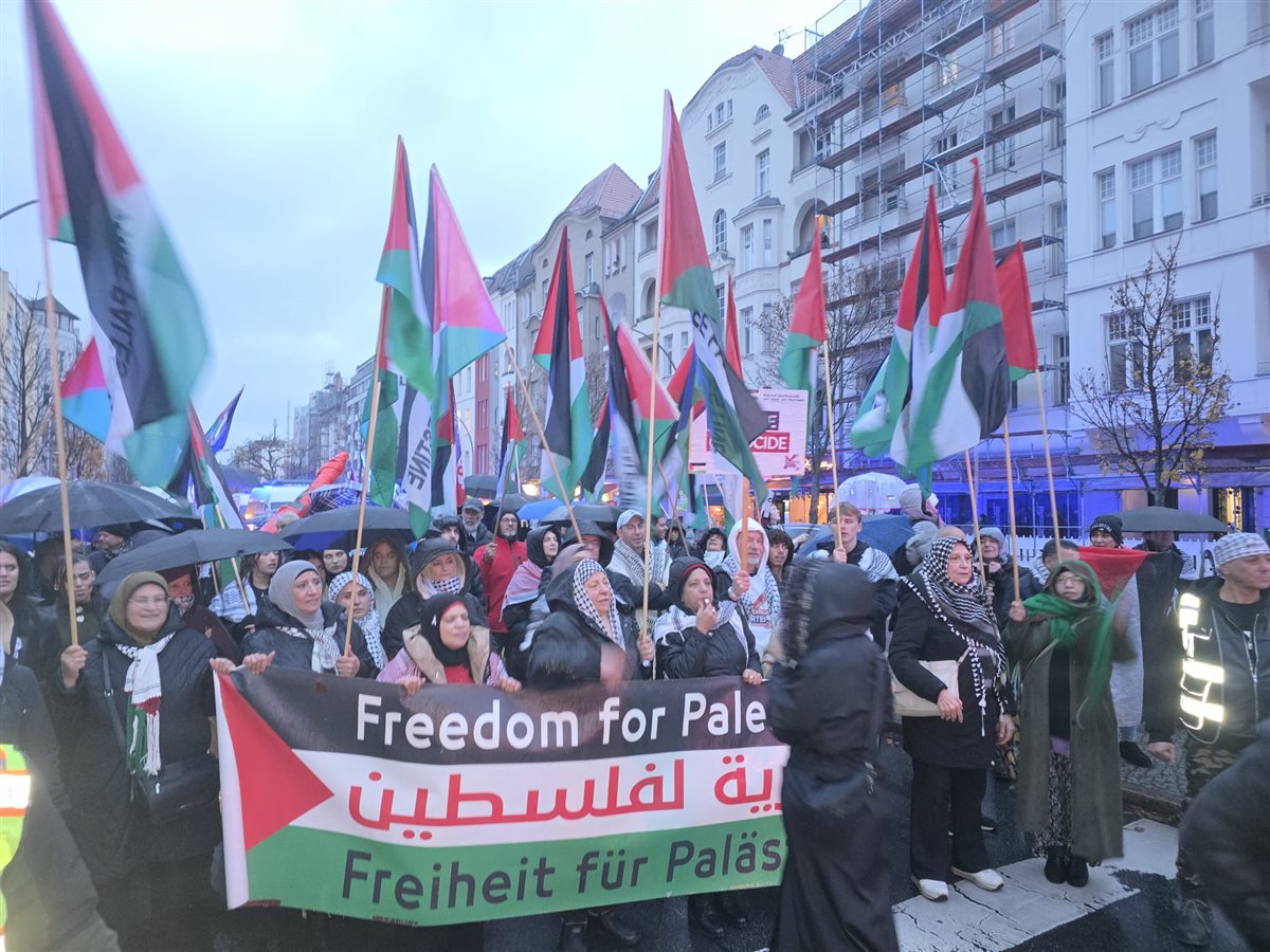 تظاهرة حاشدة في برلين تضامنا مع فلسطين