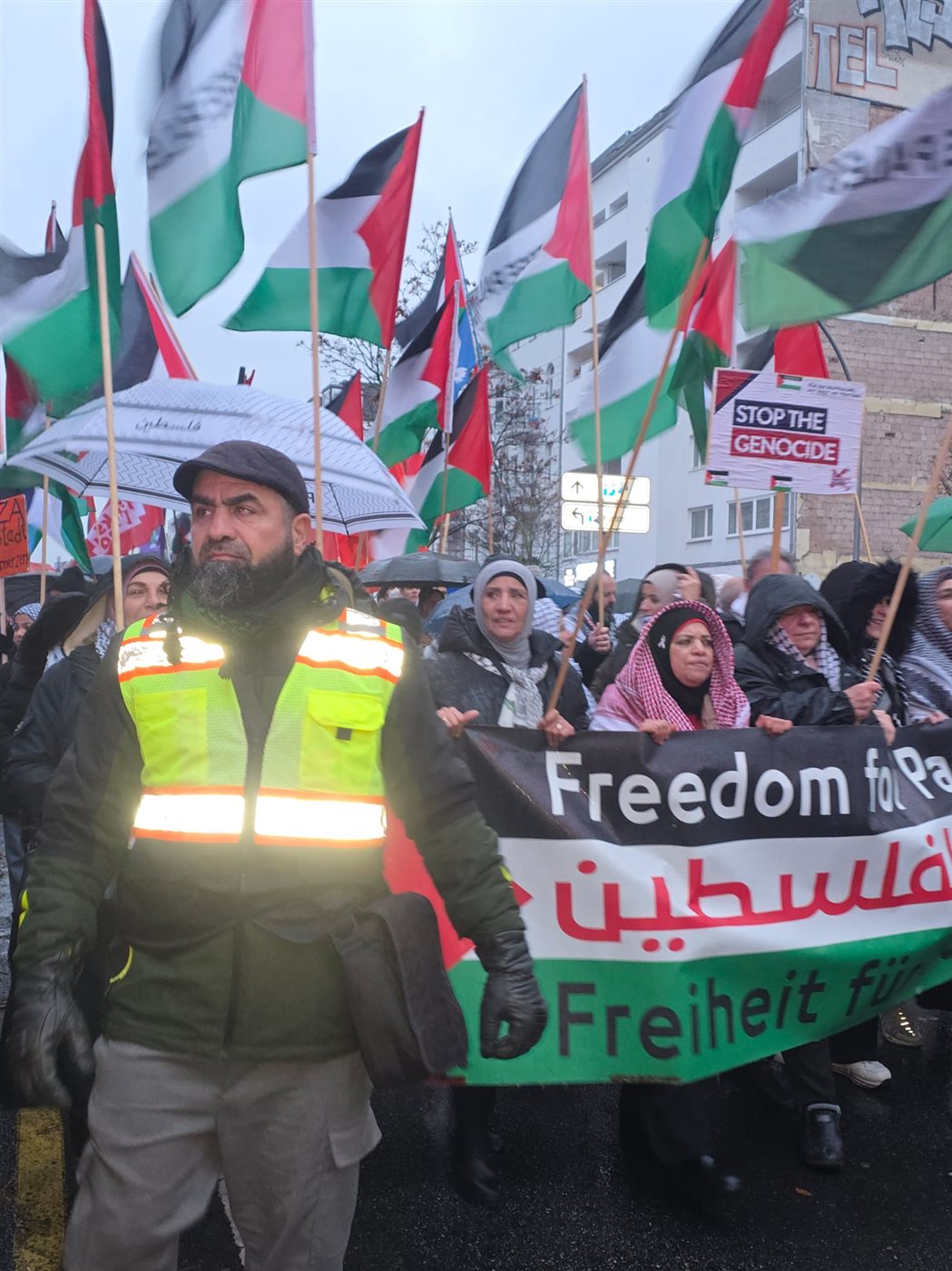 تظاهرة حاشدة في برلين تضامنا مع فلسطين