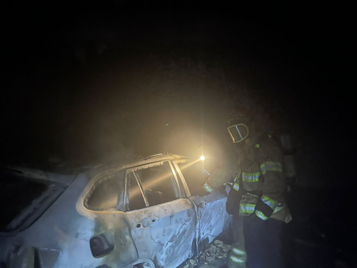 جنوبا: حريق داخل مبنى سكني وإخلاء ساكنيه... ونقل 9 إصابات من المكان! (صور)