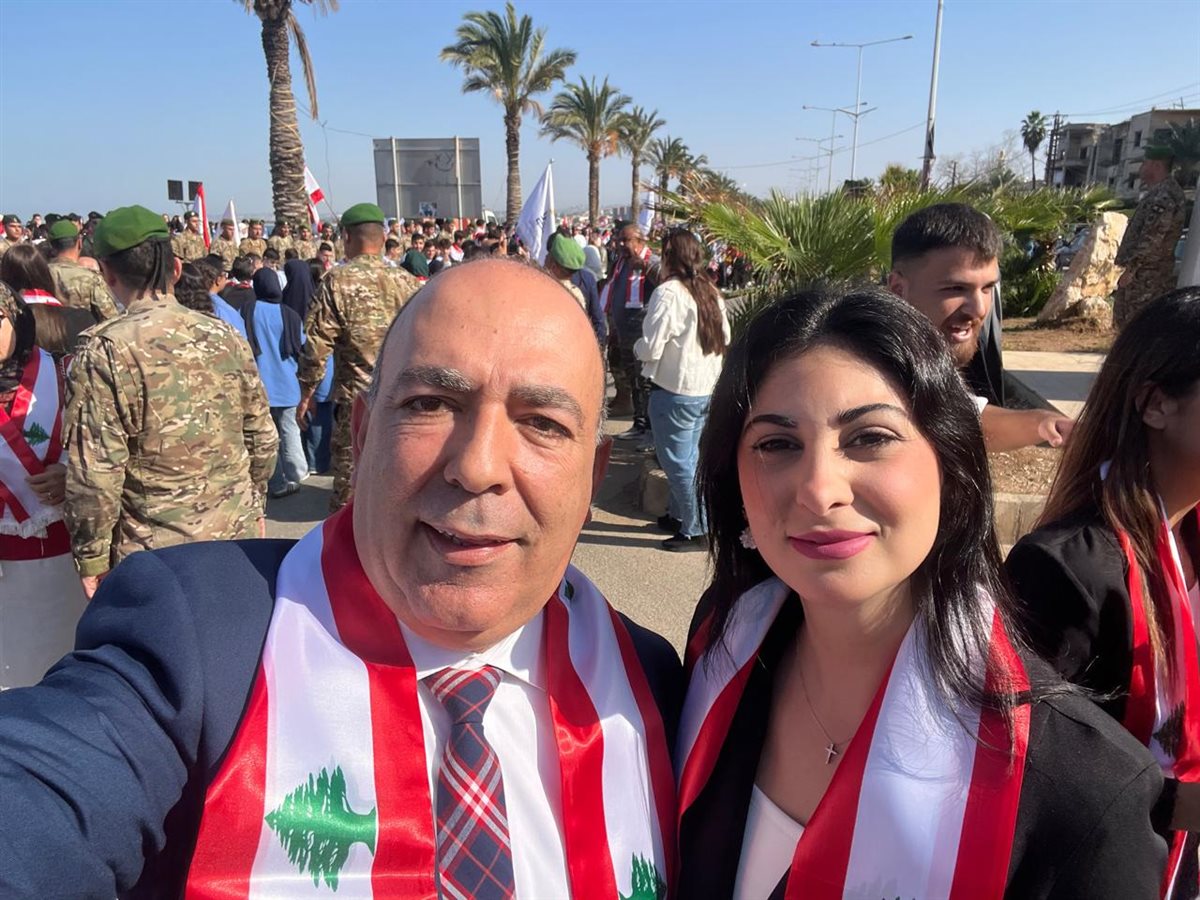 مدرسة صور TCS تشارك بإحياء عيد الاستقلال في ساحة العلم في مدينة صور