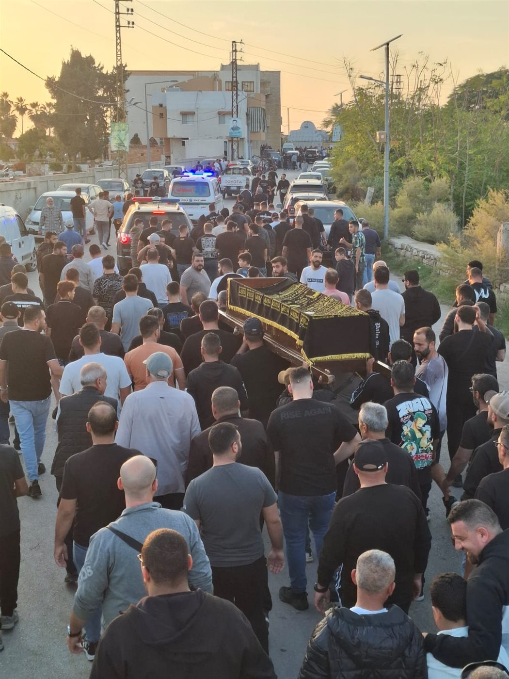 مدينة صور شيعت فقيد الشباب الغالي المرحوم عباس نصار