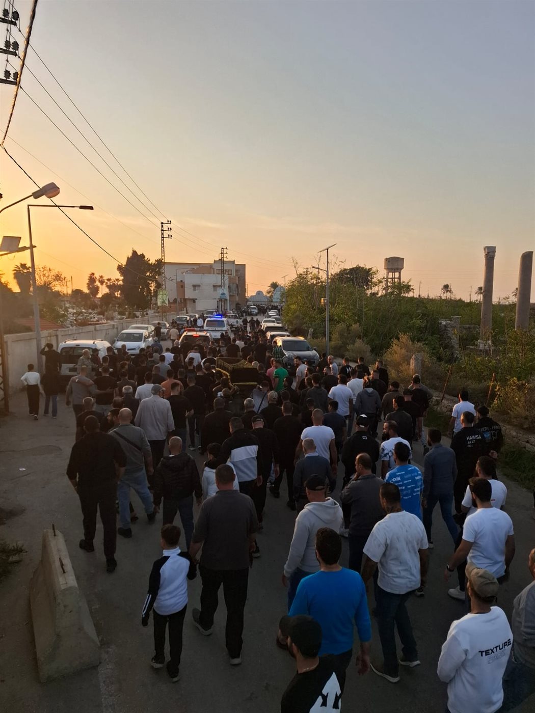 مدينة صور شيعت فقيد الشباب الغالي المرحوم عباس نصار