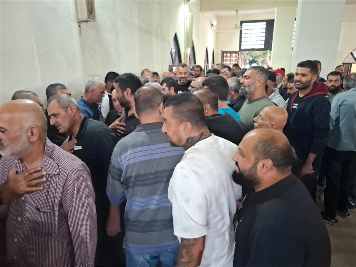 مدينة صور شيعت فقيد الشباب الغالي المرحوم عباس نصار