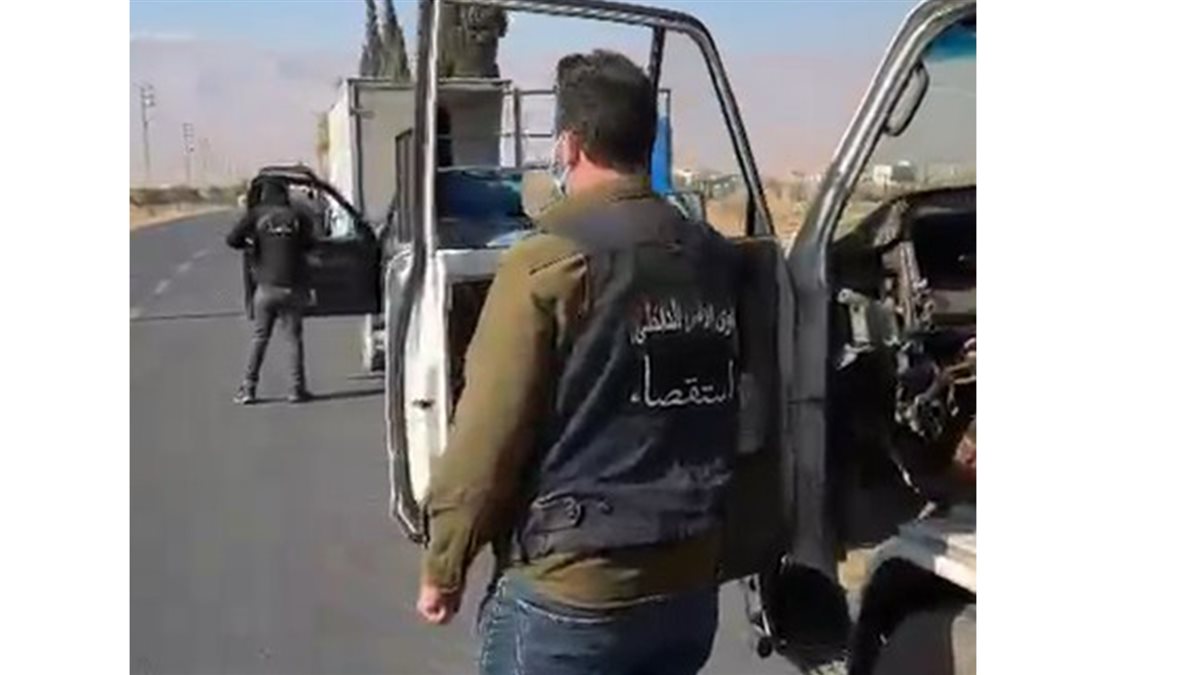 عملية نوعية لقوى الأمن... توقيف 3 بيك أب محملة بمخلفات من الدجاج! (فيديو وصور)