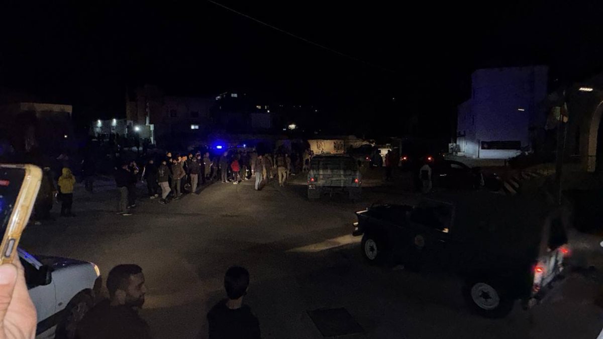 الجيش يدخل بلدة بيت ليف (فيديو وصور)