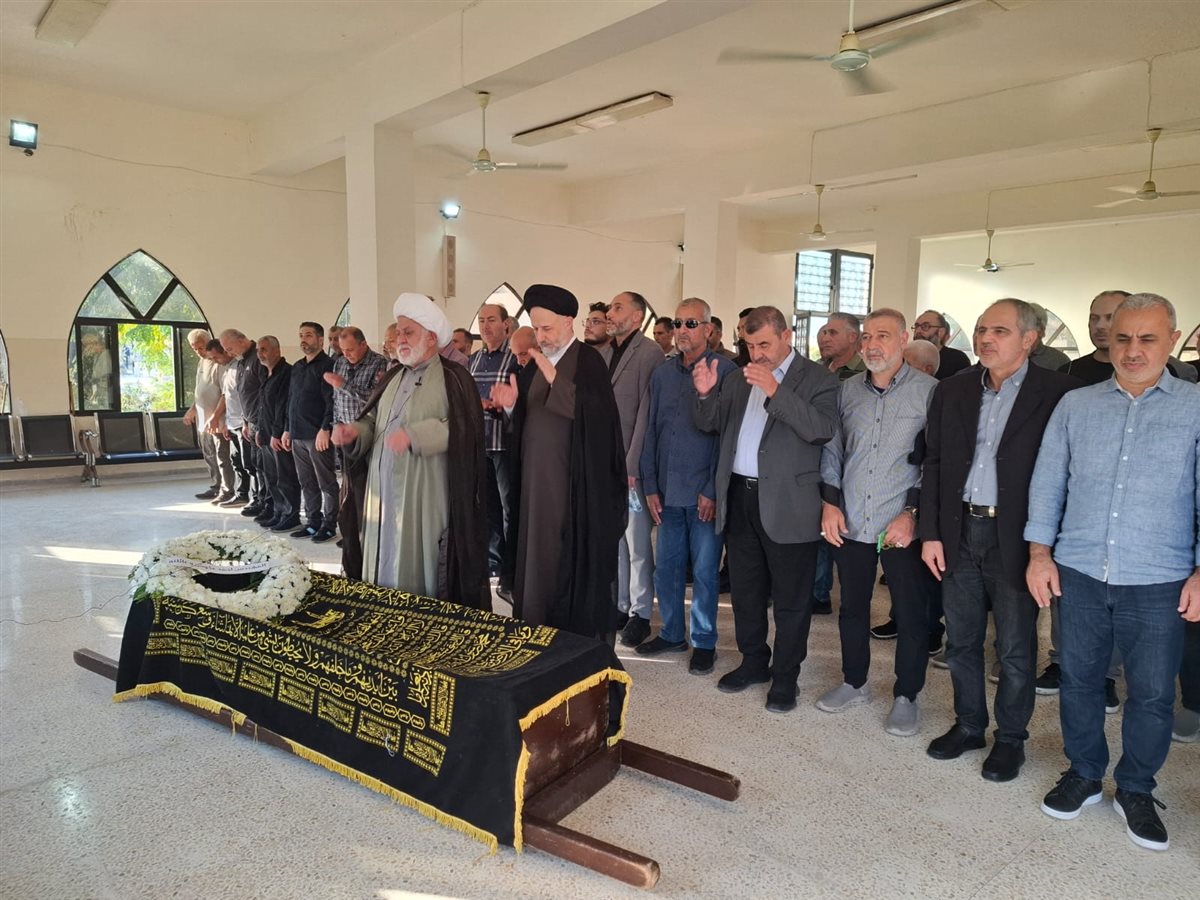 بالصور: تشييع فقيدة الصبا المرحومة منى حبيب فصاعي في صور