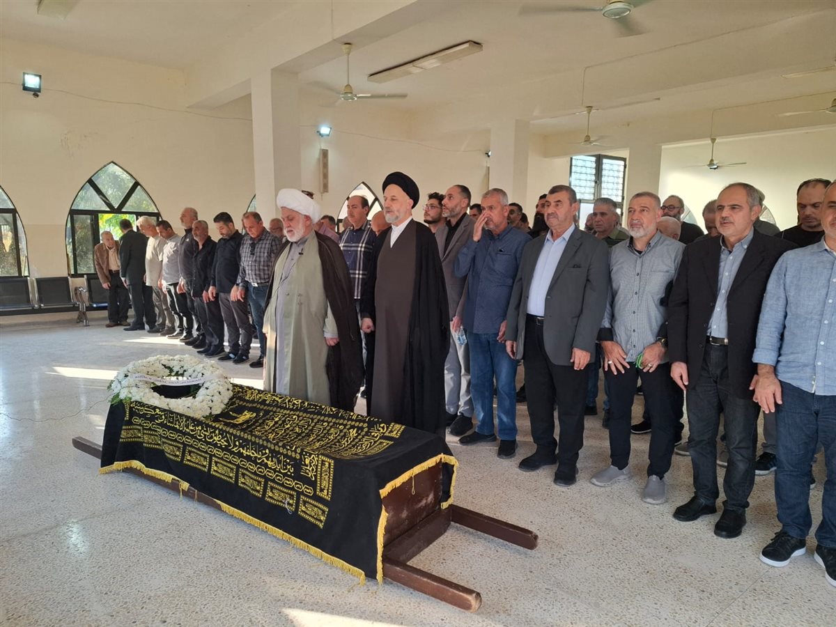 بالصور: تشييع فقيدة الصبا المرحومة منى حبيب فصاعي في صور