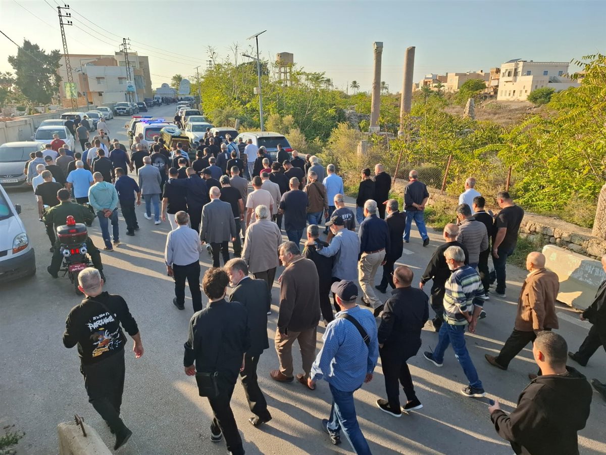 بالصور: تشييع فقيدة الصبا المرحومة منى حبيب فصاعي في صور