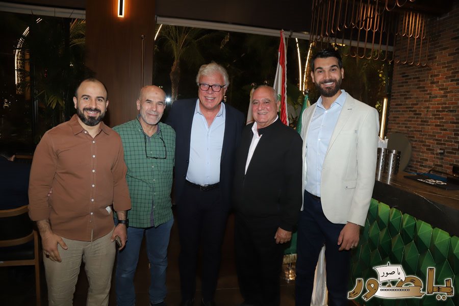 عشاء نقابي لأطباء الأسنان في قضاء صور