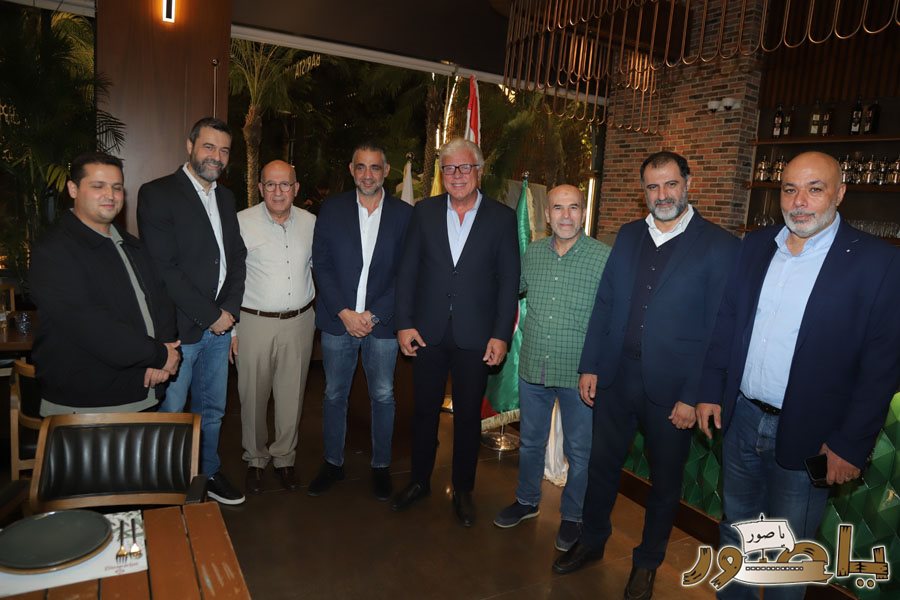 عشاء نقابي لأطباء الأسنان في قضاء صور