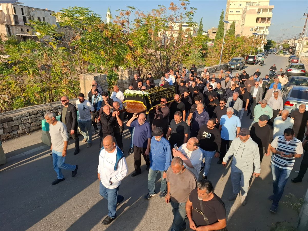 بالصور: تشييع فقيدة الصبا المرحومة منى حبيب فصاعي في صور