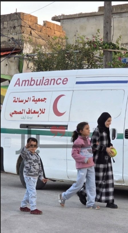 بالصور: لطمأنة الأهالي بعد التهديد... لا يزال الجيش اللبناني و اليونيفيل ينتشران في بيت ليف