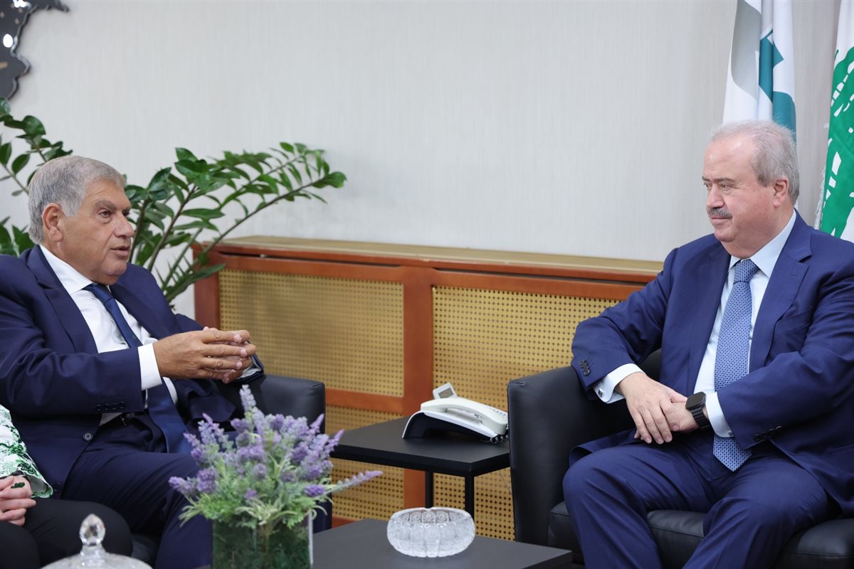 جابر خلال افتتاحه مشروع محطة الطاقة الهجينة في الريجي: الدولة بكامل أركانها مصممة على برنامج شفاف مع صندوق النقد