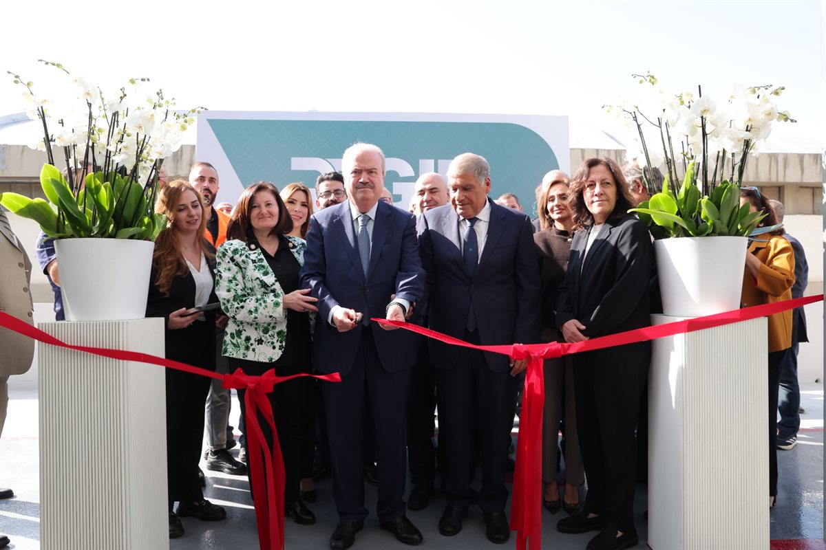 جابر خلال افتتاحه مشروع محطة الطاقة الهجينة في الريجي: الدولة بكامل أركانها مصممة على برنامج شفاف مع صندوق النقد