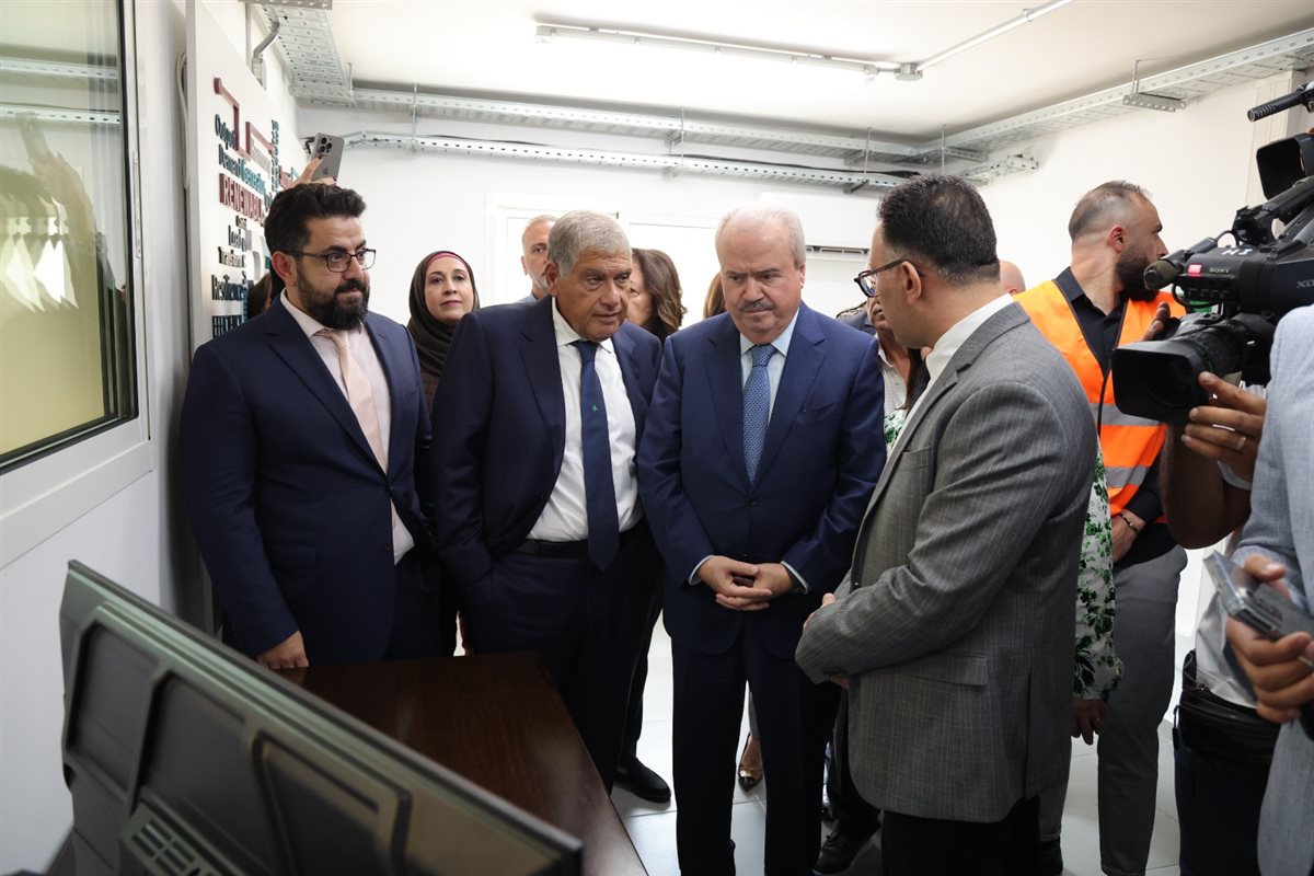 جابر خلال افتتاحه مشروع محطة الطاقة الهجينة في الريجي: الدولة بكامل أركانها مصممة على برنامج شفاف مع صندوق النقد