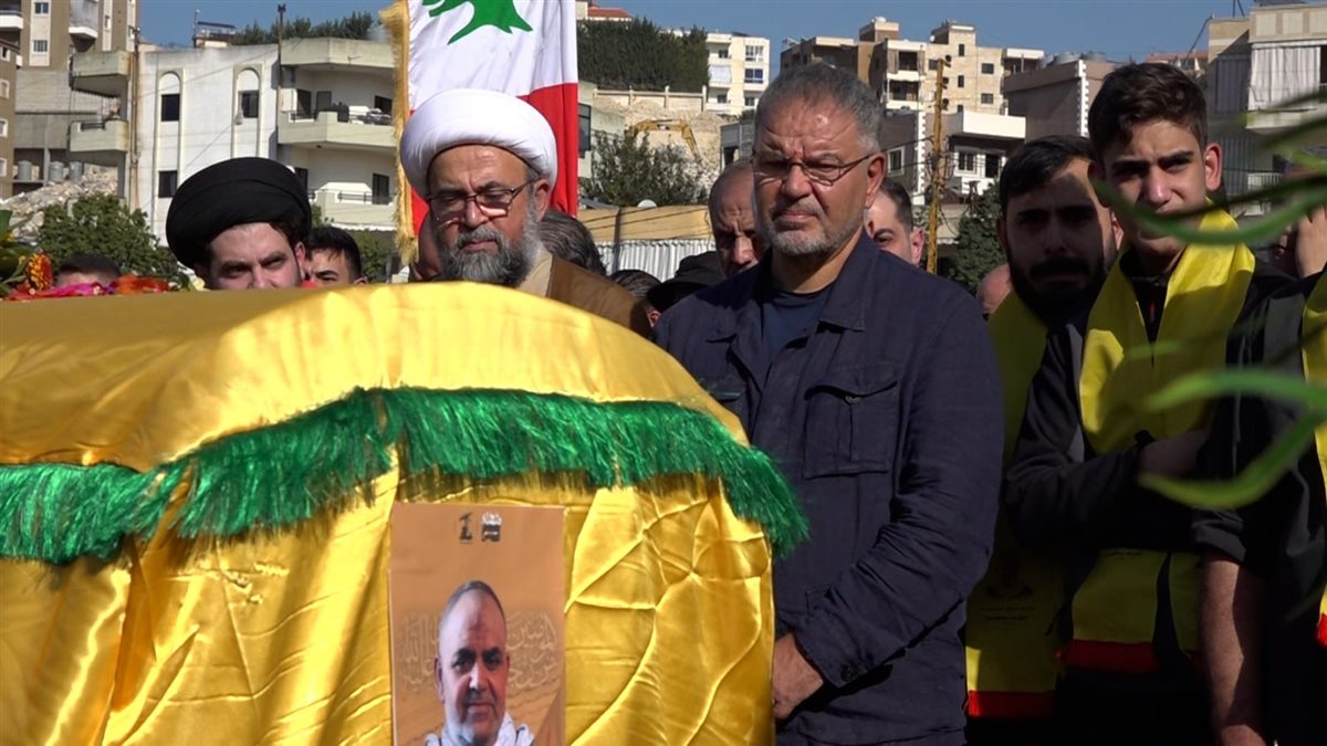 حزب الله يشيع الشهيد حسن سيد