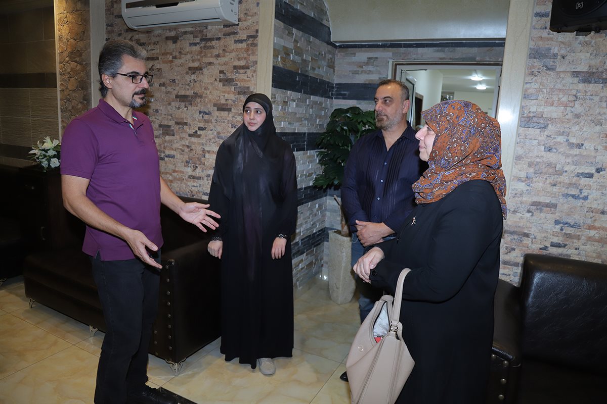 السيدة مليحة الصدر ضيفة طلاب الاعلام في جامعة LIU في ستديوهات يا صور: الامام الصدر حفز الشباب على العلم والتقدم