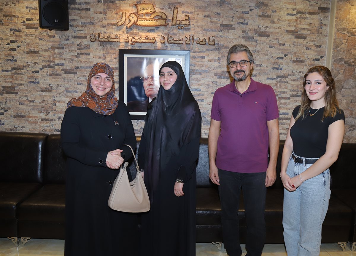 السيدة مليحة الصدر ضيفة طلاب الاعلام في جامعة LIU في ستديوهات يا صور: الامام الصدر حفز الشباب على العلم والتقدم