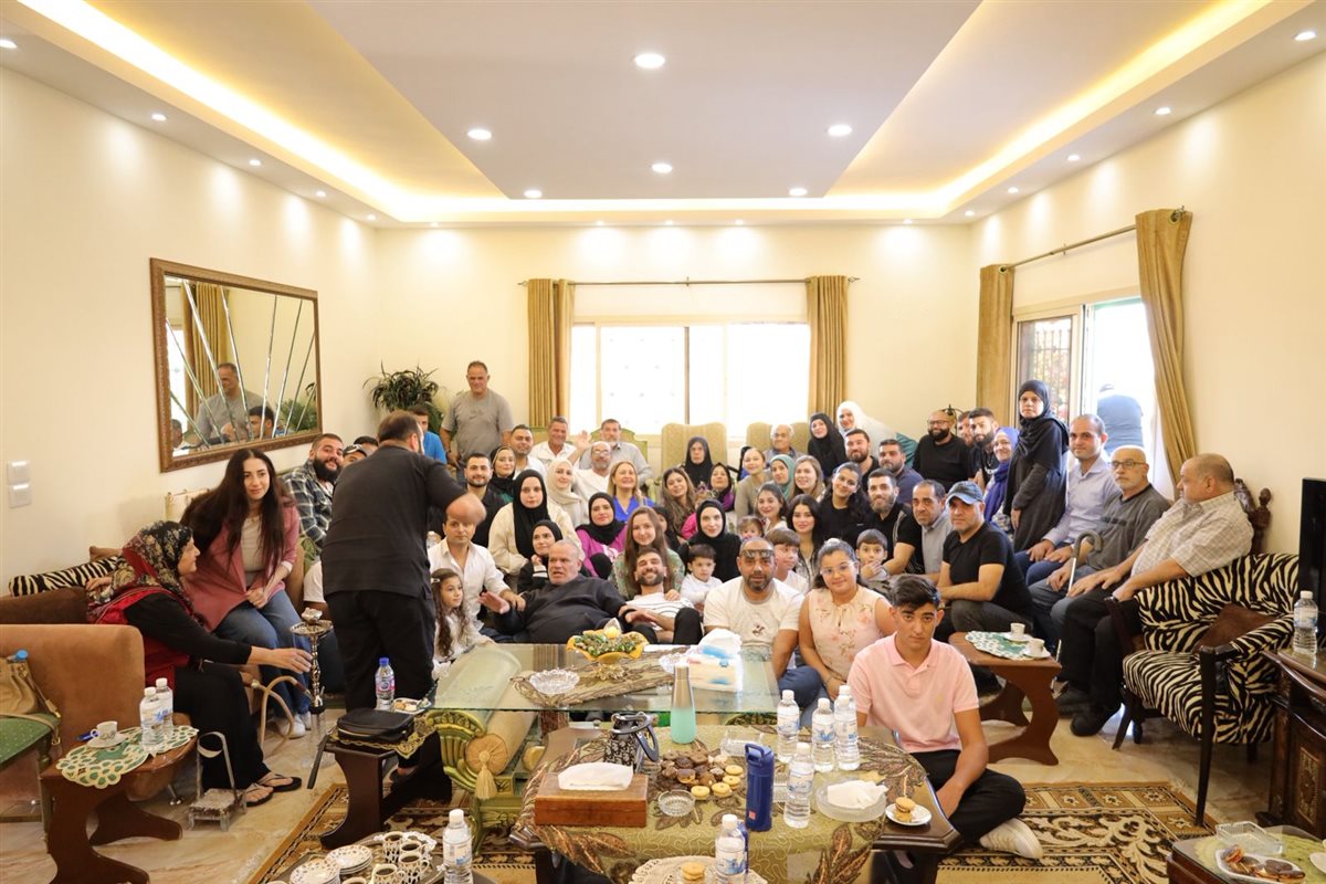 وسط حشد من ابناء العائلة: آل الاشقر يعلنون السفير داني الاشقر رئيسا لرابطة ال الاشقر للتنمية الاجتماعية