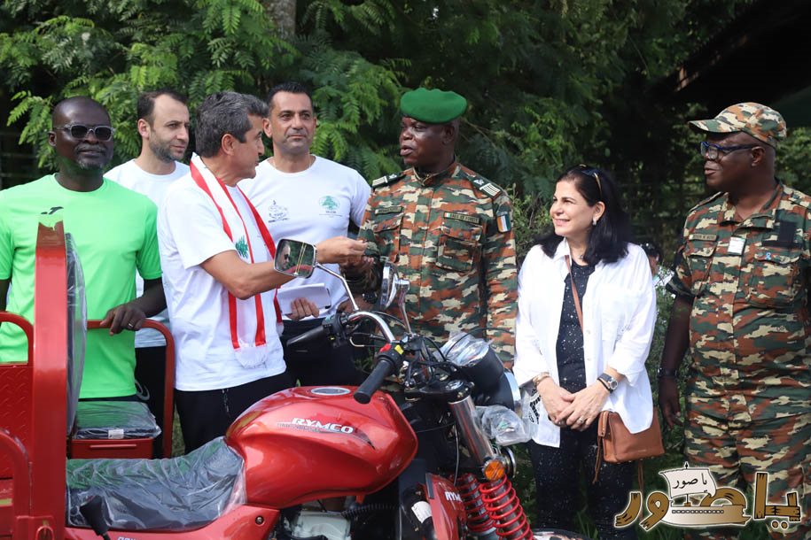 بمناسبة عيد الإستقلال الـ٨٢: الجامعة اللبنانية الثقافية في أبيدجان تجمع بين الرياضة والعمل البيئي