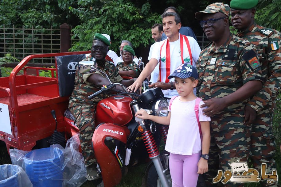 بمناسبة عيد الإستقلال الـ٨٢: الجامعة اللبنانية الثقافية في أبيدجان تجمع بين الرياضة والعمل البيئي