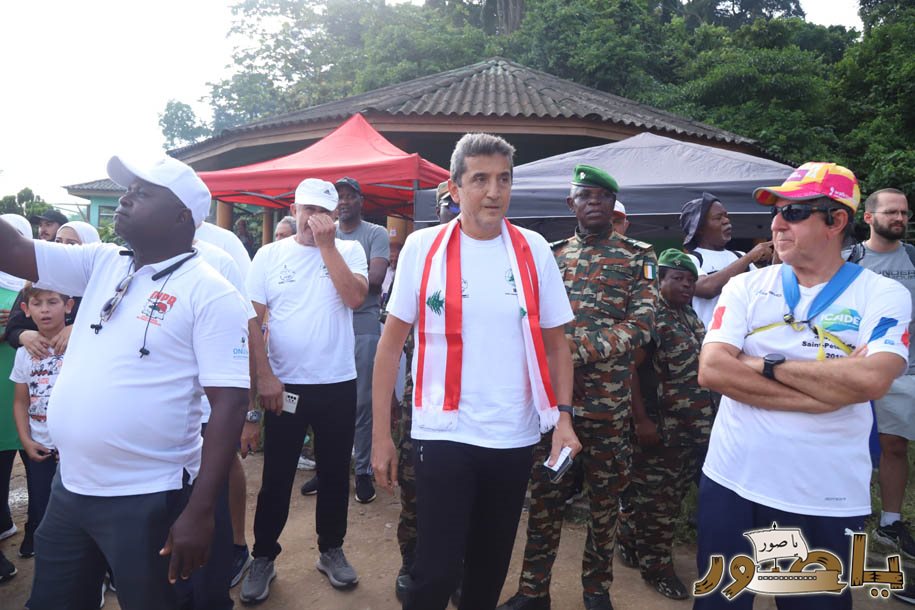 بمناسبة عيد الإستقلال الـ٨٢: الجامعة اللبنانية الثقافية في أبيدجان تجمع بين الرياضة والعمل البيئي