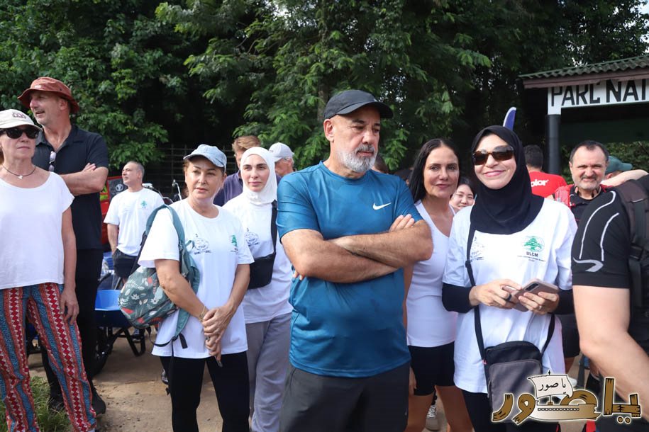 بمناسبة عيد الإستقلال الـ٨٢: الجامعة اللبنانية الثقافية في أبيدجان تجمع بين الرياضة والعمل البيئي