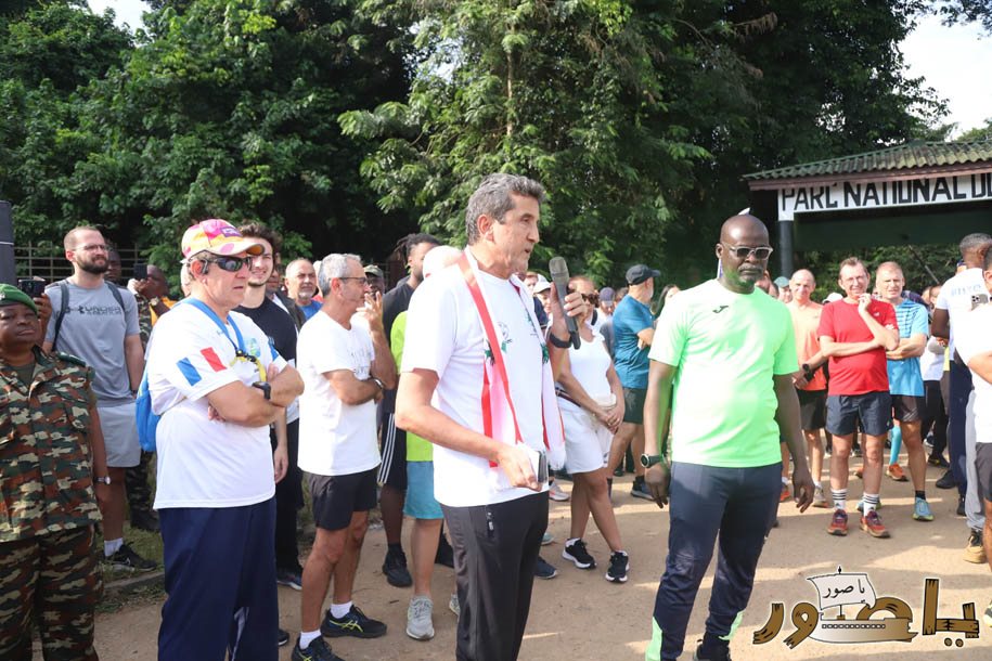 بمناسبة عيد الإستقلال الـ٨٢: الجامعة اللبنانية الثقافية في أبيدجان تجمع بين الرياضة والعمل البيئي