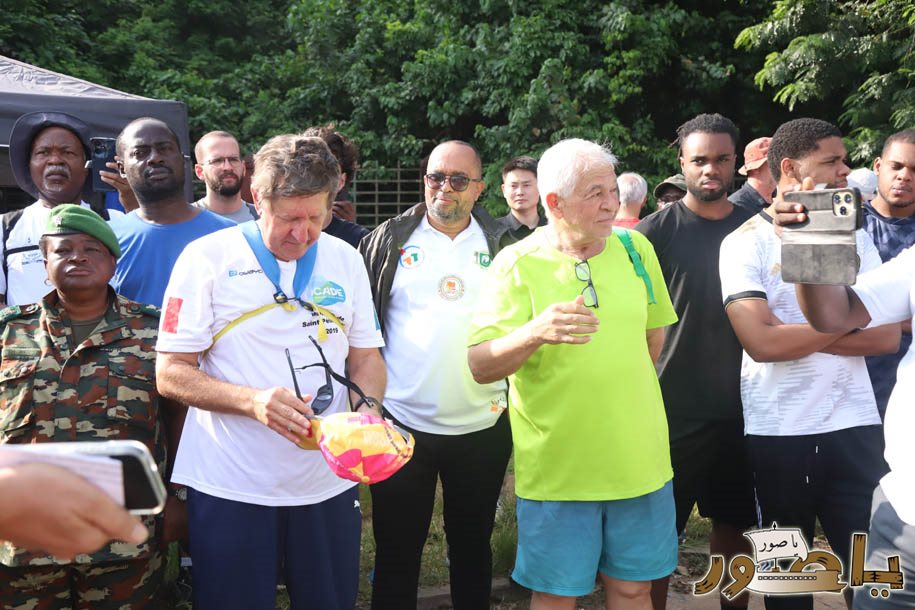 بمناسبة عيد الإستقلال الـ٨٢: الجامعة اللبنانية الثقافية في أبيدجان تجمع بين الرياضة والعمل البيئي