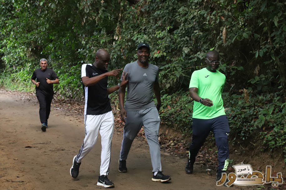 بمناسبة عيد الإستقلال الـ٨٢: الجامعة اللبنانية الثقافية في أبيدجان تجمع بين الرياضة والعمل البيئي