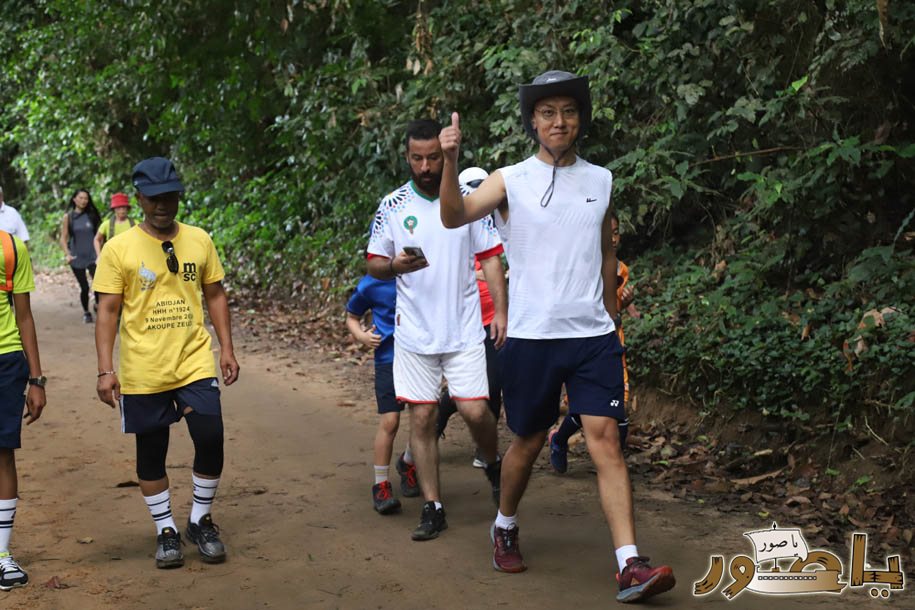 بمناسبة عيد الإستقلال الـ٨٢: الجامعة اللبنانية الثقافية في أبيدجان تجمع بين الرياضة والعمل البيئي