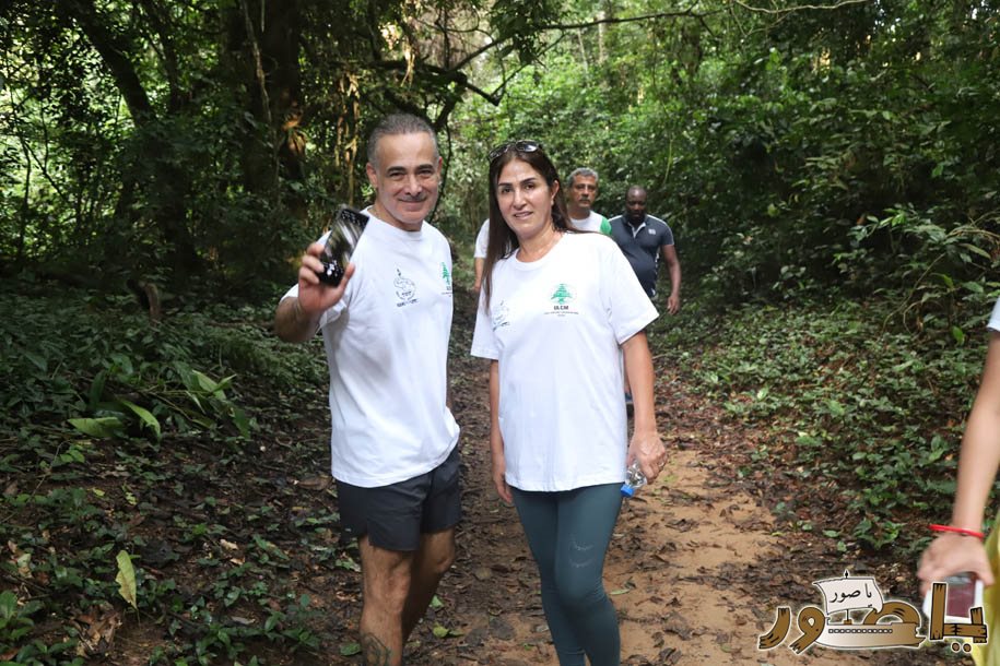 بمناسبة عيد الإستقلال الـ٨٢: الجامعة اللبنانية الثقافية في أبيدجان تجمع بين الرياضة والعمل البيئي